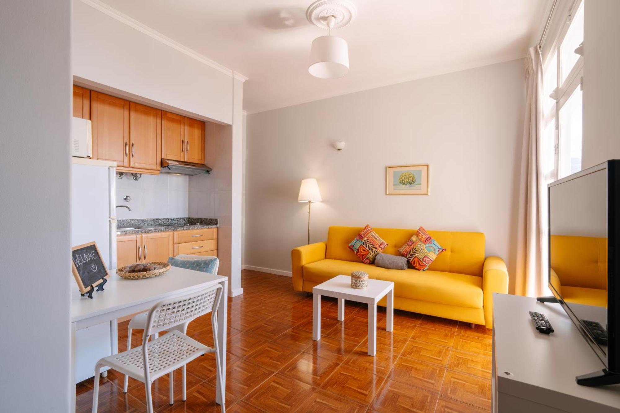 Casa Branca Apartments By Wanderlust Madeira, Vacation Rentals Фуншал Екстериор снимка
